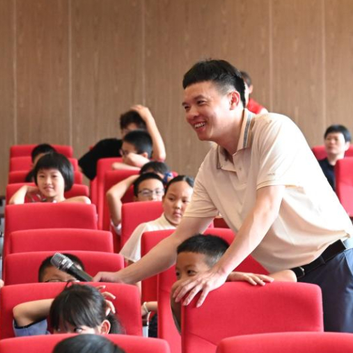 新华网